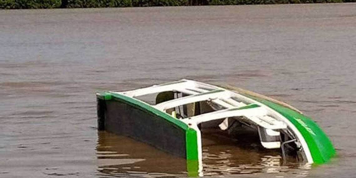 Côte d’Ivoire : un bateau de plaisance chavire et fait 3 morts à Assinie