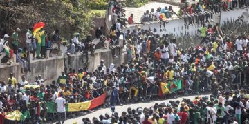Sénégal : une marée humaine se déverse dans Dakar pour accueillir les héros de la CAN 2022