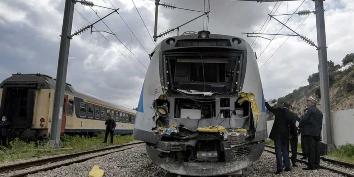 Tunisie : une collision entre deux trains fait 95 blessés