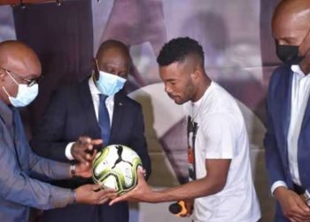 Côte d’Ivoire : Drogba, Diabaté, Diallo, Kouakou… Six candidats en lice pour la tête de la FIF