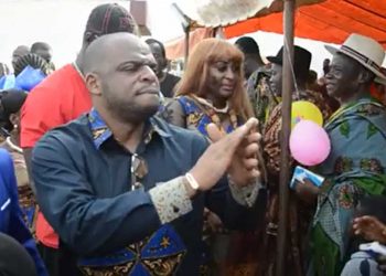 Lakota: Prince Arthur Dalli en communion parfaite avec les populations de Dahiri Tagolilié