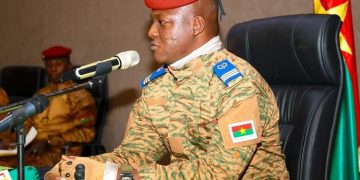 Conduite de la Transition : Le Président Ibrahim TRAORE échange avec les forces vives des Hauts- Bassins