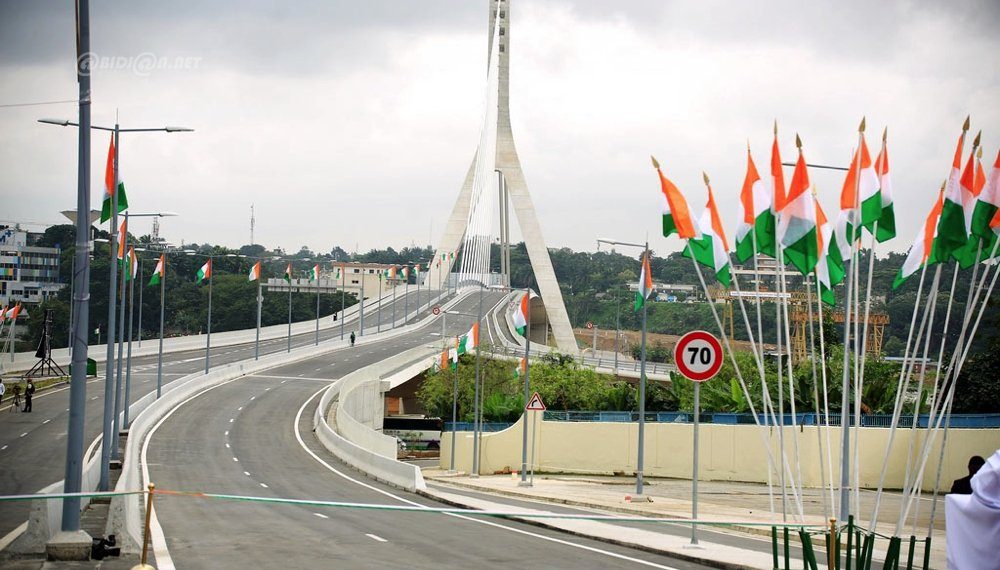 En Côte d’Ivoire, une croissance à crédit ?