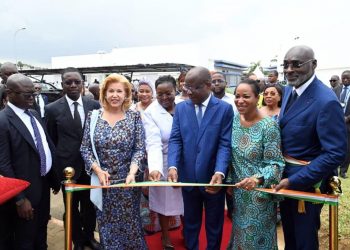 Côte d’Ivoire : le centre de nutrition DOMINIQUE OUATTARA du CNRAO inauguré par la Première Dame