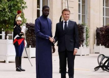 Santé des populations: Depuis la France,  le Président Sénégalais dénonce une mafia et plaide pour l’indépandance sanitaire de l’Afrique