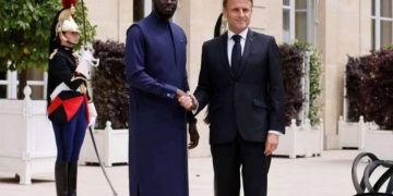 Santé des populations: Depuis la France,  le Président Sénégalais dénonce une mafia et plaide pour l&rsquo;indépandance sanitaire de l&rsquo;Afrique