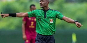 Côte d&rsquo;Ivoire : Un arbitre central sévèrement sanctionné par la FIF, les raisons