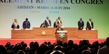 Côte d&rsquo;Ivoire : Allocution du Président ADO devant le Parlement sur fond de comédie pour « tuer » sainement le temps