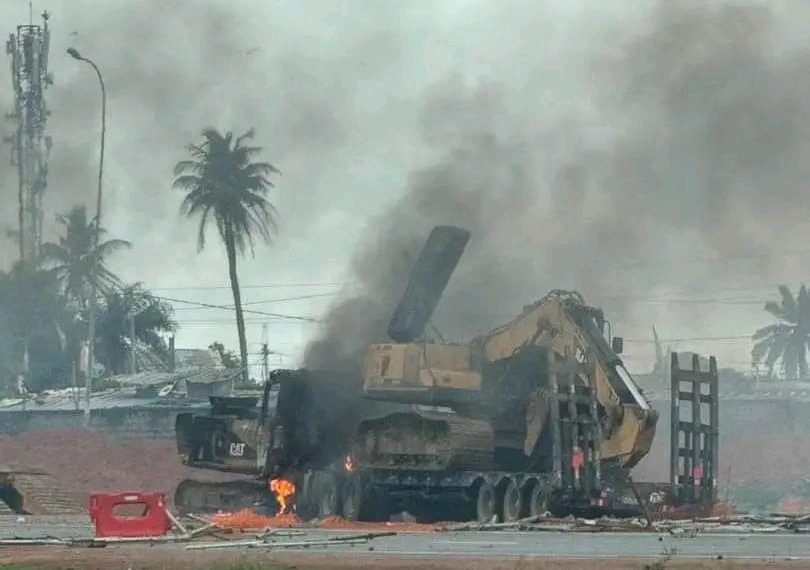 Grève à l’Abattoir de Port Bouët : le District Autonome d’Abidjan “condamne les actes de violence perpétrés par les grévistes et rassure les populations “