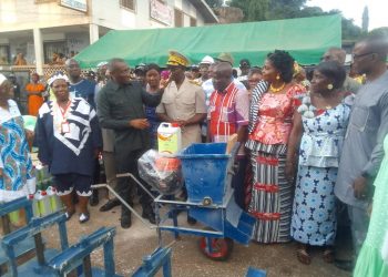 Man : Appuis à la gente féminine