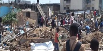 Démolition à Adjamé-village  Des civils armés en renfort pour imposer les bulldozers