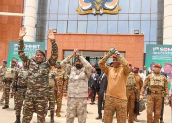 Premier sommet de l’AES : Quand le réveil de l’Afrique digne handicape la Françafrique