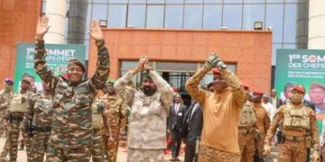 Premier sommet de l&rsquo;AES : Quand le réveil de l&rsquo;Afrique digne handicape la Françafrique