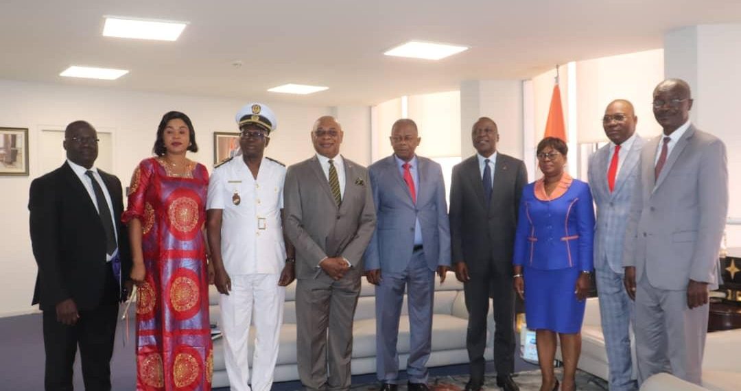 Organisation maritime : Le ministre Congolais, Honoré SAYI, président de l’OMAOC chez Amadou KONE, de bonnes perspectives