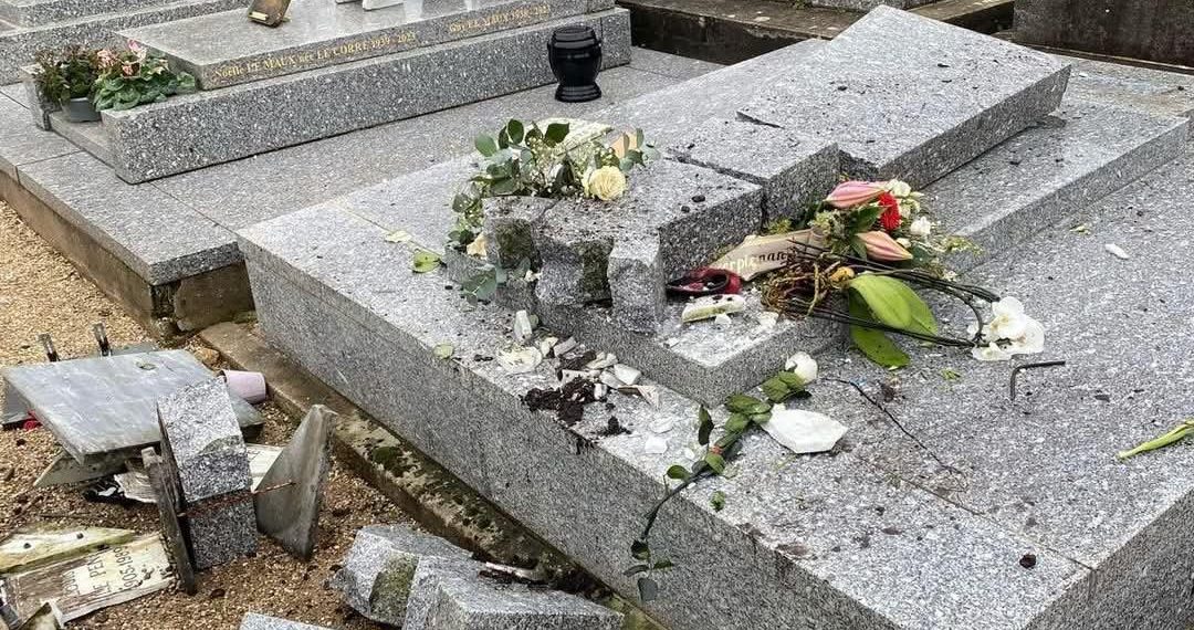 France  Jean-Marie Le Pen meurt une seconde fois