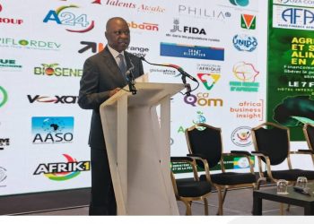 Agriculture et sécurité alimentaire en Afrique : le Projet de la commune de Bouaké exposé par le Maire Amadou KONE (Conférence internationale à Paris)