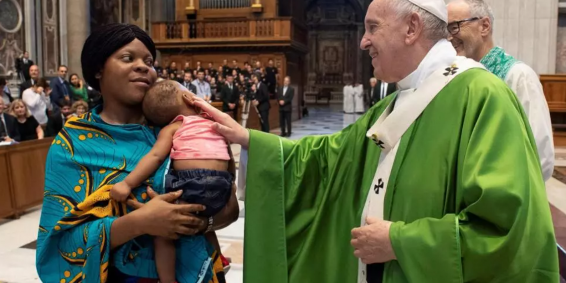 Le pape François est mort à l’âge de 88 ans, annonce le Vatican