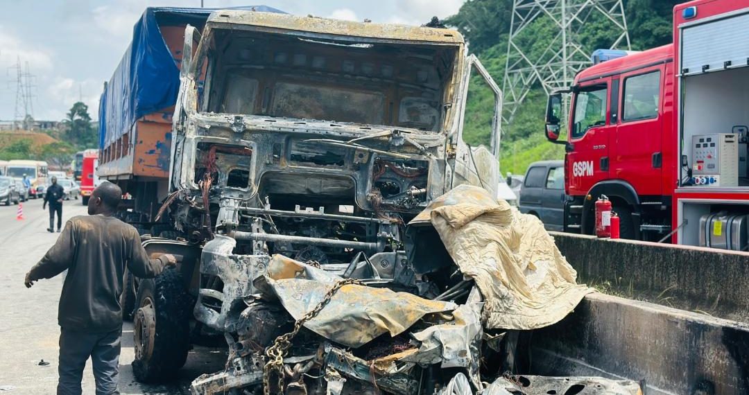 Carambolage meurtrier à Abidjan : quatre morts et vingt-cinq blessés sur la voie expresse Yopougon-Adjamé