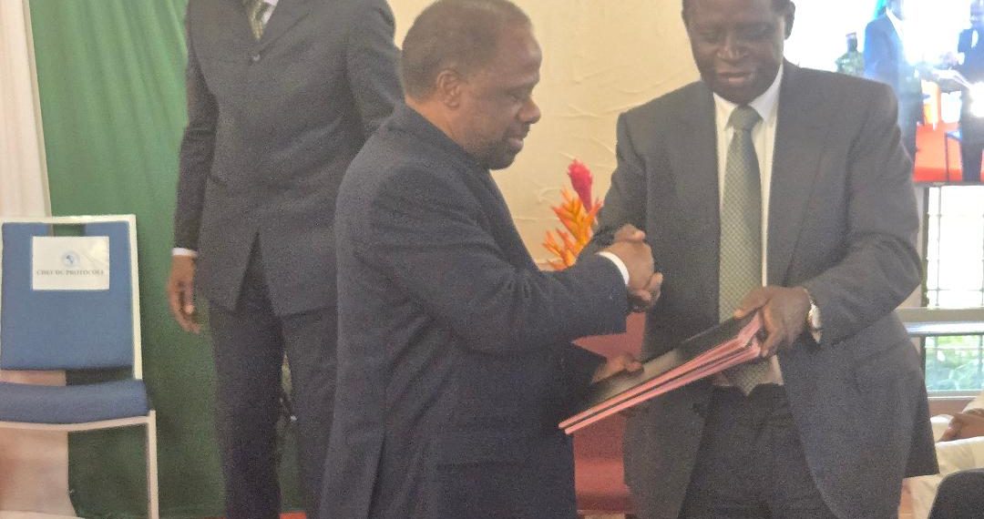 Côte d’Ivoire : Les cadres présents lors de la signature du front commun PPA-CI-PDCI-RDA à Abidjan