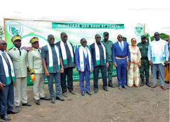 Journée nationale de »planting » d’arbre a Kong contre le réchauffement climatique