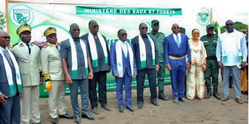 Journée nationale de »planting » d&rsquo;arbre a Kong contre le réchauffement climatique