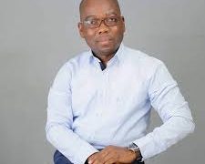 Côte d’Ivoire : Tiémoko Assalé dénonce des « pratiques du parti unique et d’État policier » sous le régime d’ADO