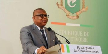 Côte d&rsquo;Ivoire : Étude génésiaque des contestations des décisions légales par les partis politiques