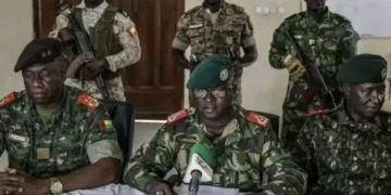 Guinée-Bissau: un groupe d’officiers dit avoir pris le contrôle du pays, le président Embaló «renversé»