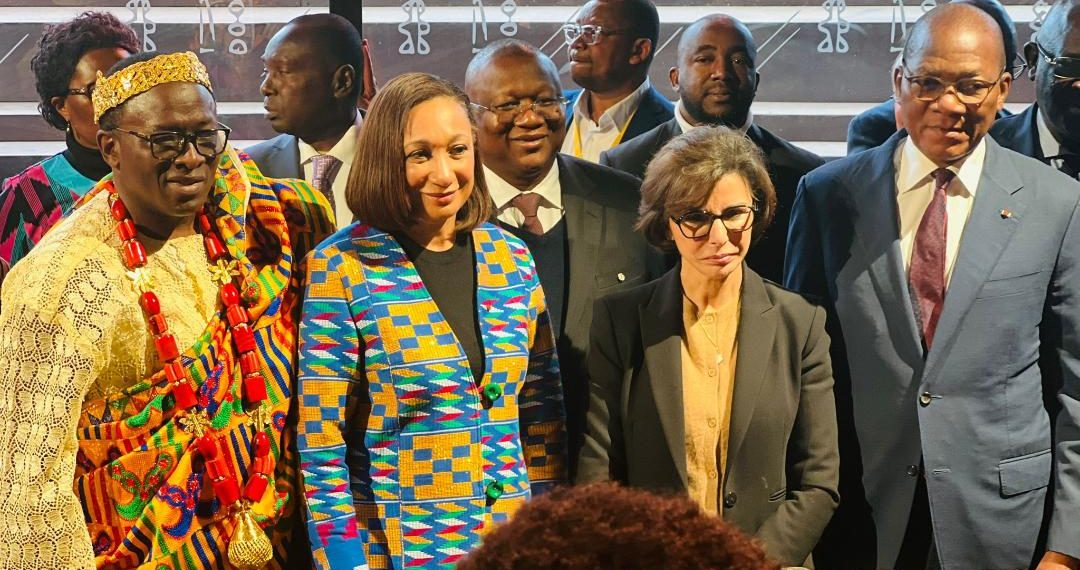 Plus de cent dix ans après son retrait du territoire ivoirien le tambour sacré Djidji Ayôkwè a été officiellement restitué a la Côte d’Ivoire