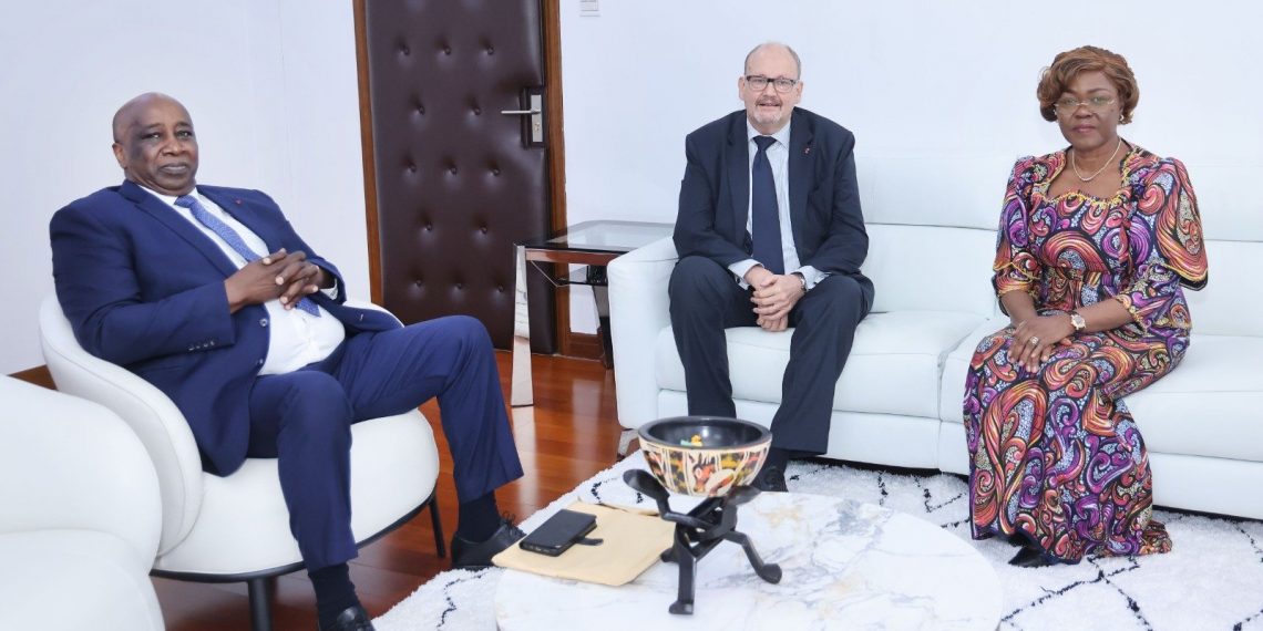 Coopération : Le directeur exécutif de l’Organisation Internationale du Cacao (ICCO) reçu en audience par la Ministre d’Etat Kaba Nialé