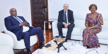 Coopération : Le directeur exécutif de l’Organisation Internationale du Cacao (ICCO) reçu en audience par la Ministre d’Etat Kaba Nialé
